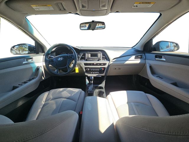 2017 Hyundai Sonata 2.4L PZEV - 22992091 - 11