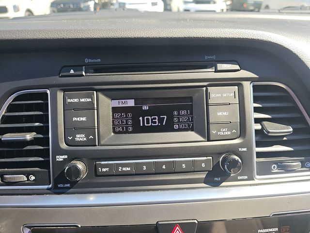 2017 Hyundai Sonata 2.4L PZEV - 22992091 - 13