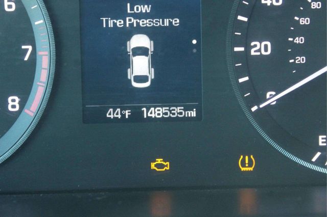 2017 Hyundai Sonata Base 4dr Sedan - 22971123 - 7