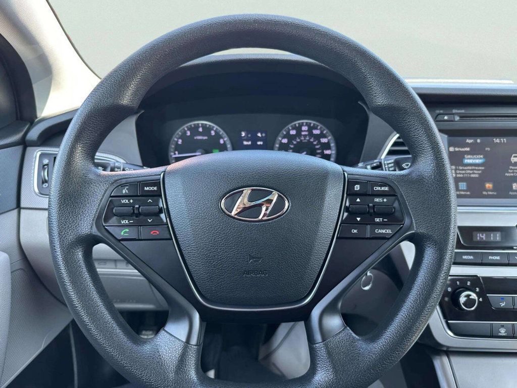 2017 Hyundai Sonata Base 4dr Sedan - 23011250 - 15