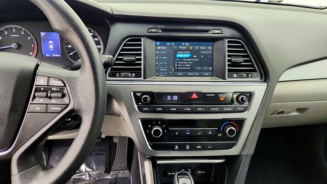 2017 Hyundai Sonata Eco 1.6L - 23000732 - 16