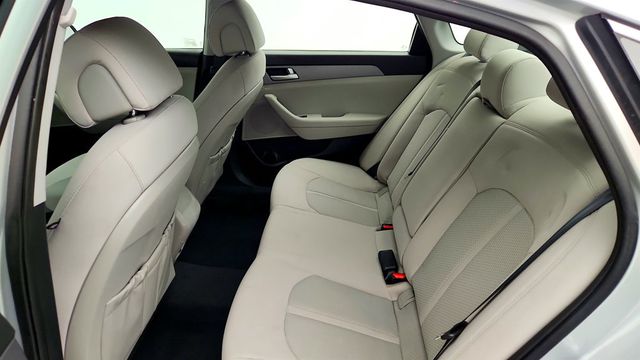 2017 Hyundai Sonata Eco 1.6L - 23000732 - 19