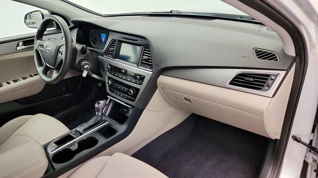 2017 Hyundai Sonata Eco 1.6L - 23000732 - 23