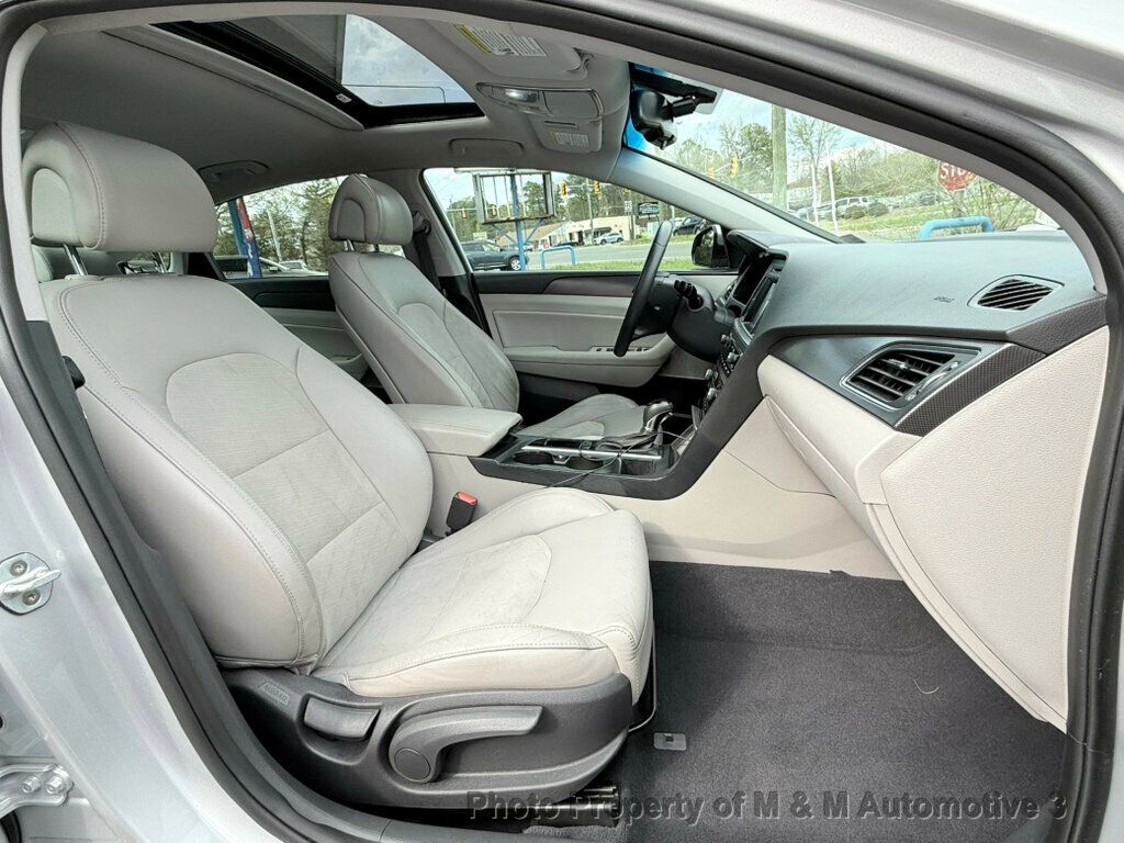 2017 Hyundai Sonata Limited 2.4L - 22792037 - 9