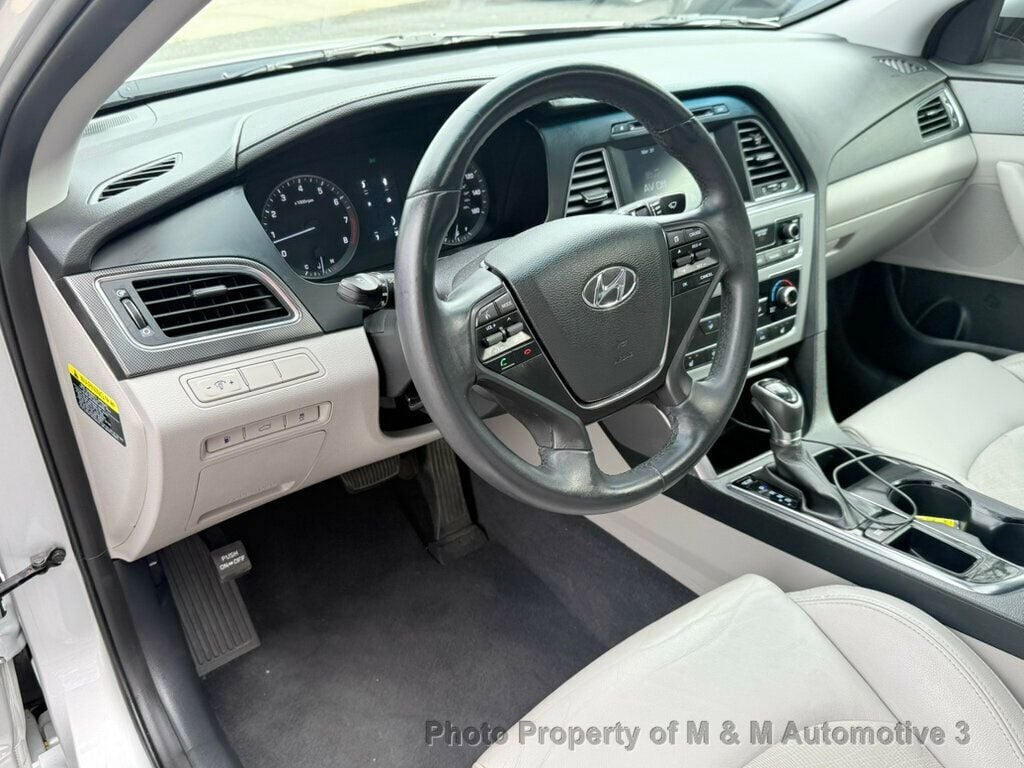 2017 Hyundai Sonata Limited 2.4L - 22792037 - 6