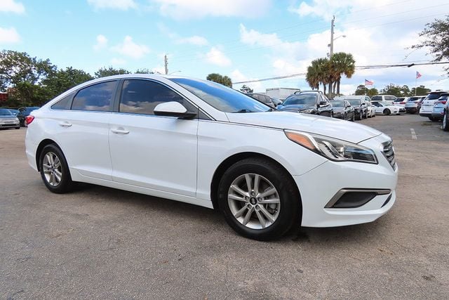 2017 HYUNDAI SONATA SE 2.4L - 22651261 - 0