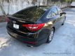 2017 Hyundai Sonata SE 2.4L - 22933301 - 4