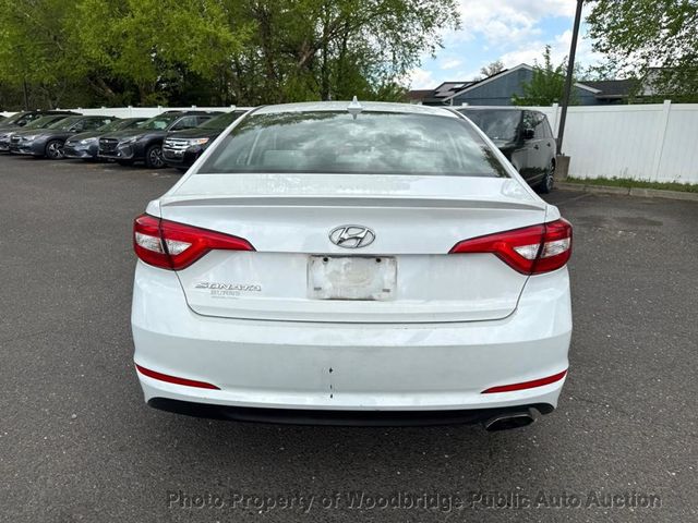 2017 Hyundai Sonata SE 2.4L - 23016191 - 3