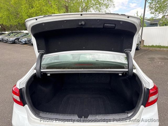 2017 Hyundai Sonata SE 2.4L - 23048584 - 22