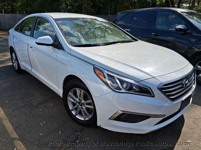 2017 Hyundai Sonata SE 2.4L - 23048584 - 2