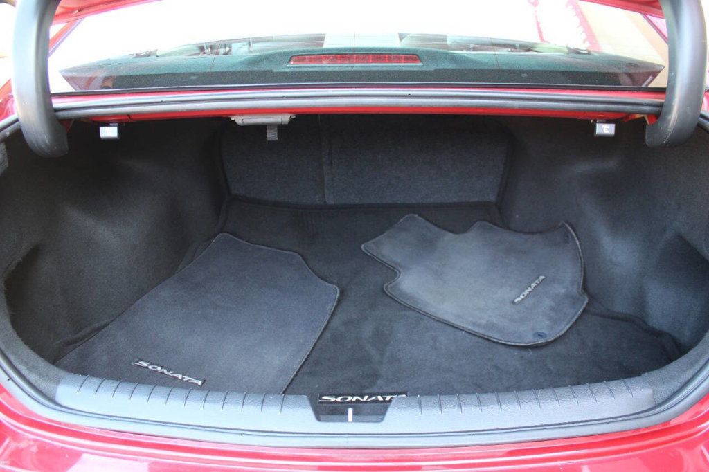 2017 Hyundai Sonata SE 2.4L - 22906843 - 9