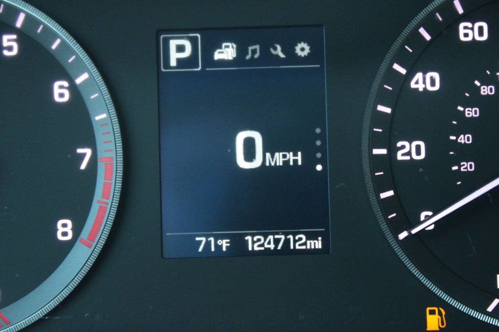 2017 Hyundai Sonata SE 2.4L - 22906843 - 27