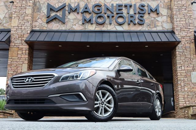 2017 Hyundai Sonata SE 2.4L PZEV - 22878489 - 0