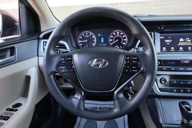 2017 Hyundai Sonata SE 2.4L PZEV - 22878489 - 30