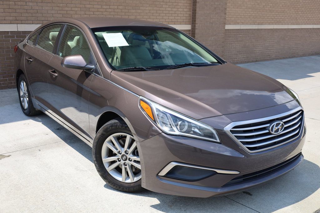 2017 Hyundai Sonata SE Eco photo 4