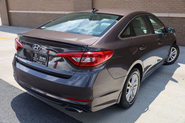 2017 Hyundai Sonata SE 2.4L PZEV - 22878489 - 7