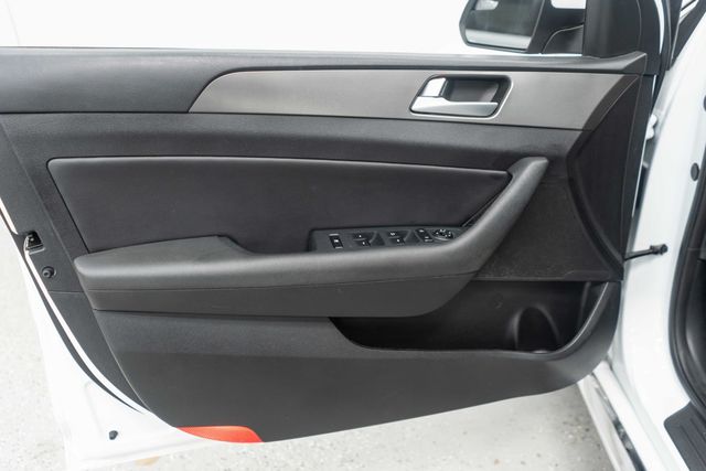 2017 Hyundai Sonata Sport 2.0T - 23072644 - 12
