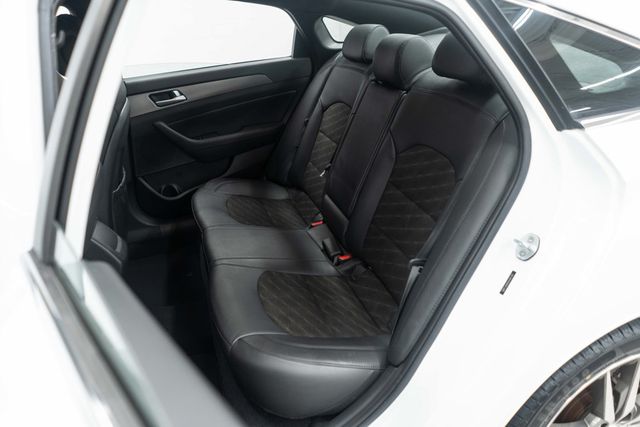 2017 Hyundai Sonata Sport 2.0T - 23072644 - 21