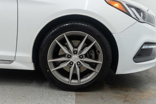 2017 Hyundai Sonata Sport 2.0T - 23072644 - 29