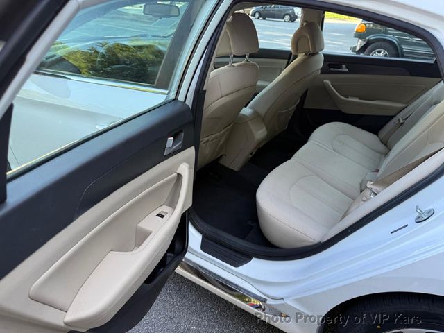2017 Hyundai Sonata Sport 2.4L - 23037796 - 10