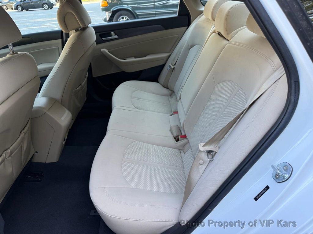 2017 Hyundai Sonata Sport 2.4L - 23037796 - 11