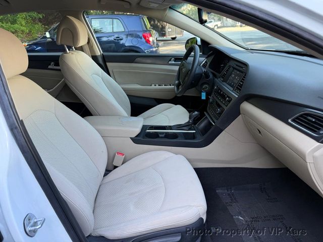 2017 Hyundai Sonata Sport 2.4L - 23037796 - 8