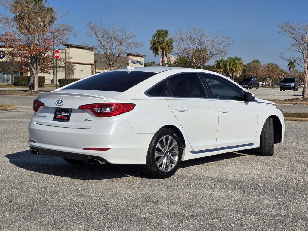 2017 Hyundai Sonata Sport photo 3