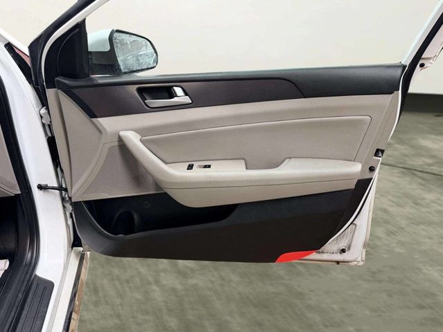 2017 Hyundai Sonata Sport 2.4L - 23011855 - 23
