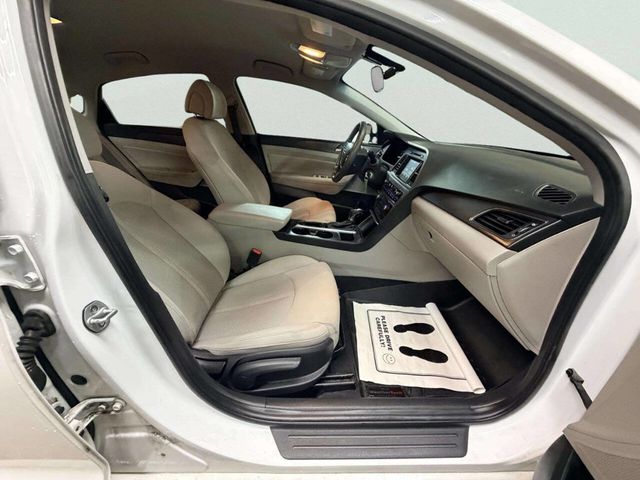 2017 Hyundai Sonata Sport 2.4L - 23011855 - 24