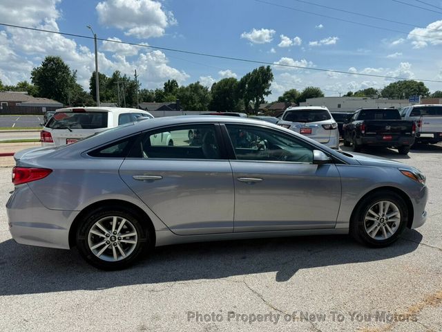 2017 Hyundai Sonata Sport 2.4L - 23048753 - 18