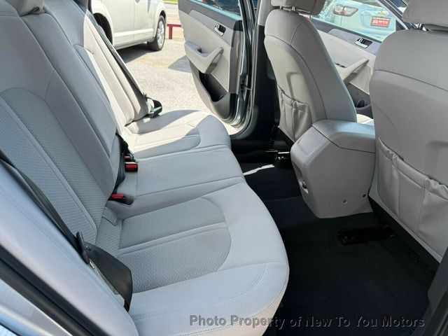 2017 Hyundai Sonata Sport 2.4L - 23048753 - 5