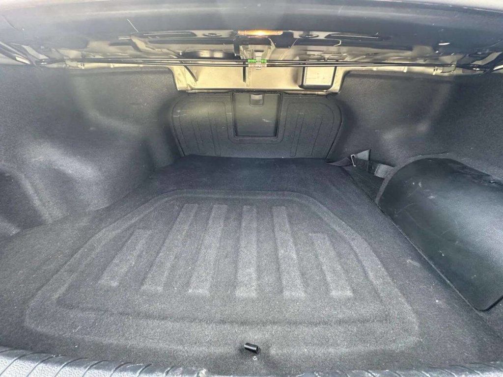 2017 Hyundai Sonata Hybrid SE 2.0L - 23049455 - 9