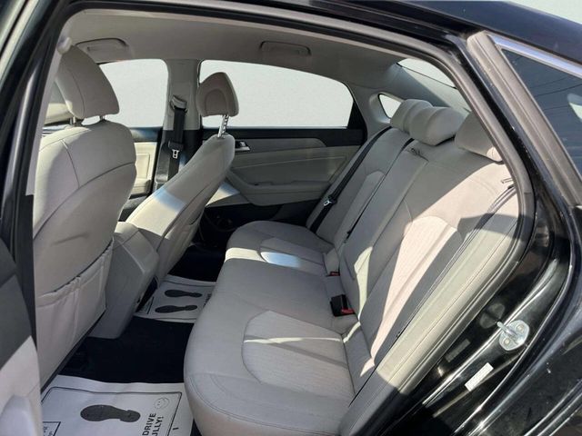 2017 Hyundai Sonata Hybrid SE 2.0L - 23049455 - 15