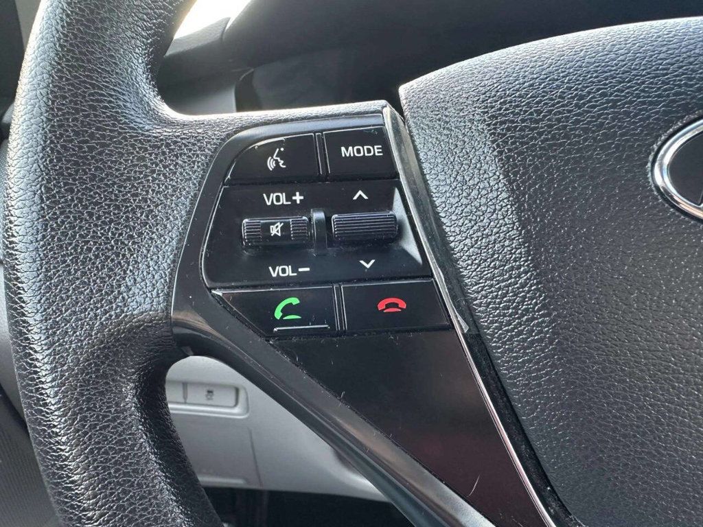 2017 Hyundai Sonata Hybrid SE 2.0L - 23049455 - 24