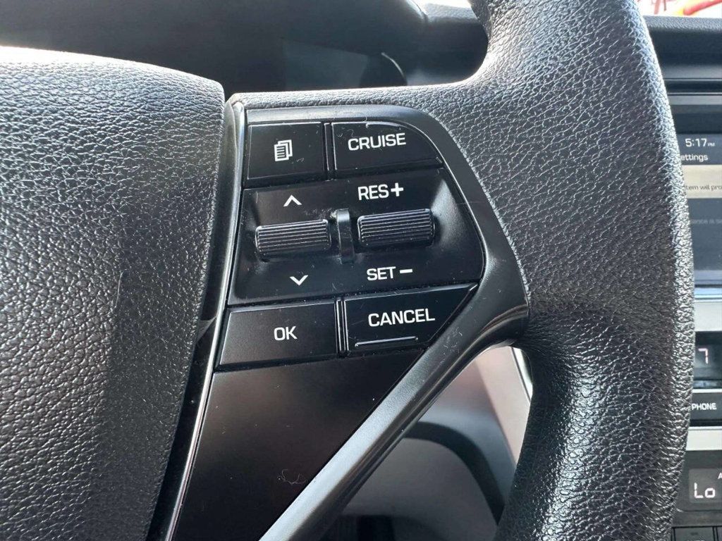 2017 Hyundai Sonata Hybrid SE 2.0L - 23049455 - 25