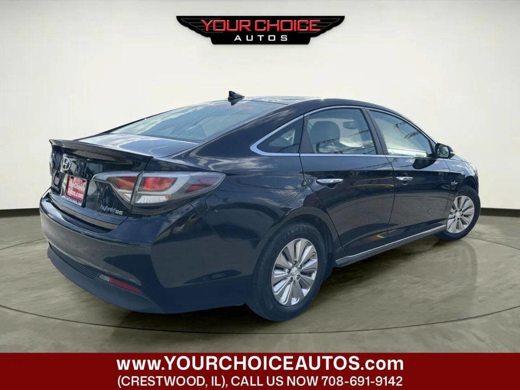 2017 Hyundai Sonata Hybrid SE 2.0L - 23049455 - 4