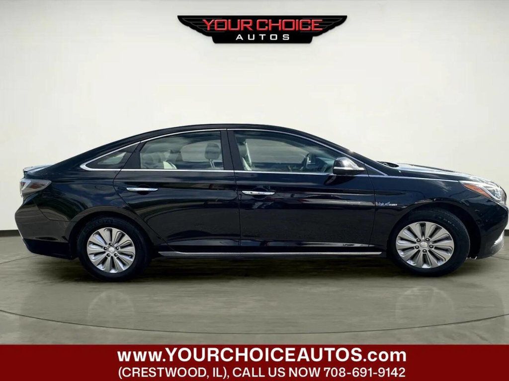 2017 Hyundai Sonata Hybrid SE 2.0L - 23049455 - 5
