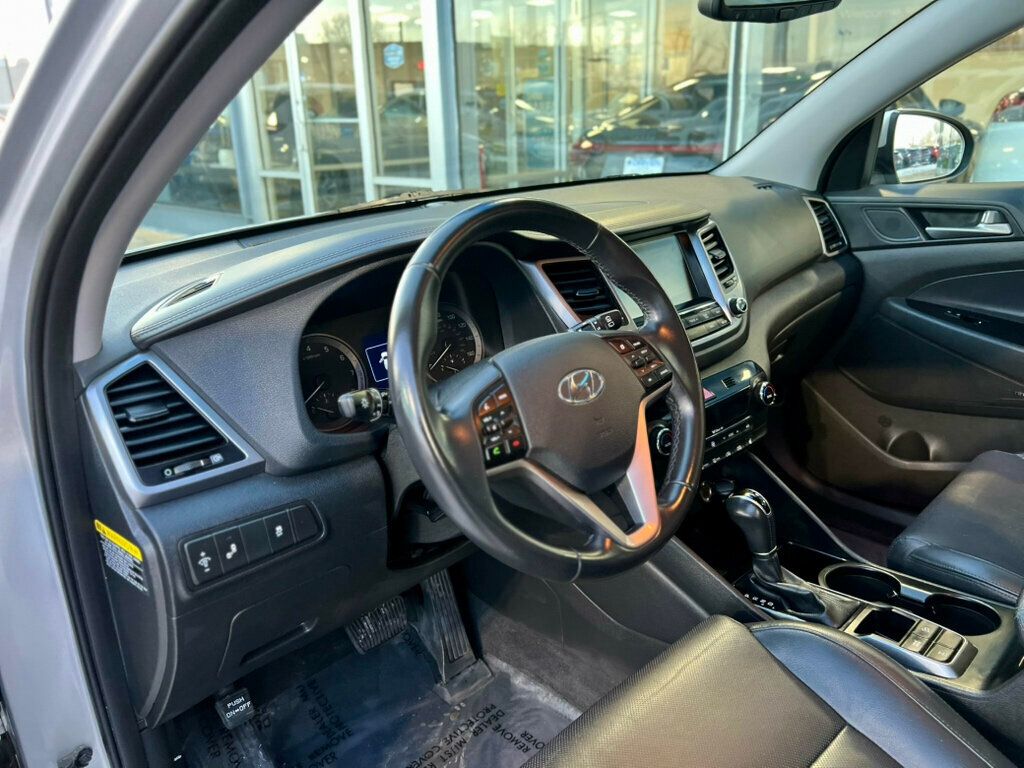 2017 Hyundai Tucson LIMITED - 22972783 - 12