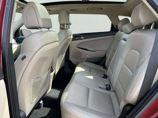 2017 Hyundai Tucson Limited AWD - 23000584 - 10