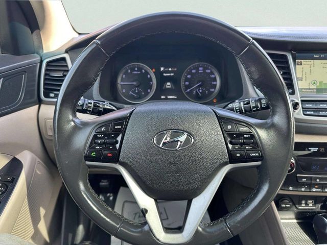 2017 Hyundai Tucson Limited AWD - 23000584 - 22