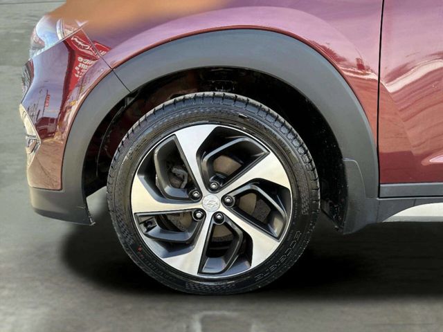 2017 Hyundai Tucson Limited AWD - 23000584 - 32