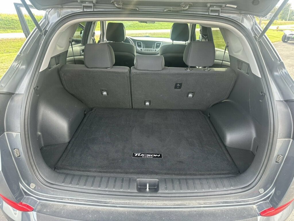 2017 Hyundai Tucson Limited AWD - 23088599 - 9