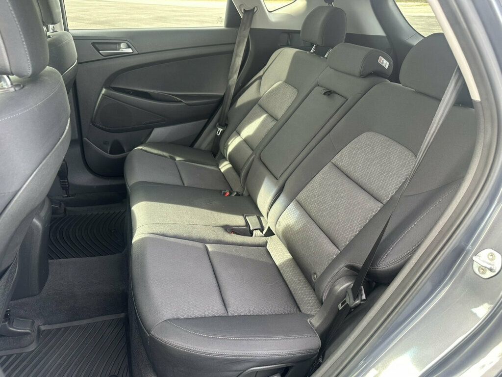 2017 Hyundai Tucson Limited AWD - 23088599 - 8