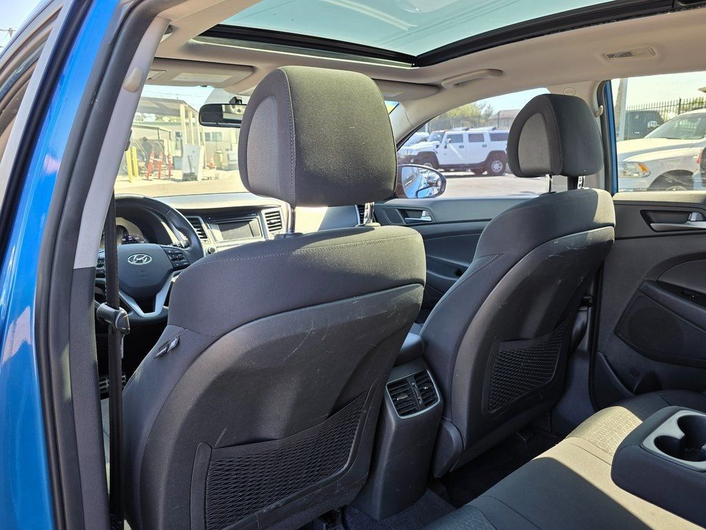 2017 Hyundai Tucson Night FWD - 22923143 - 19