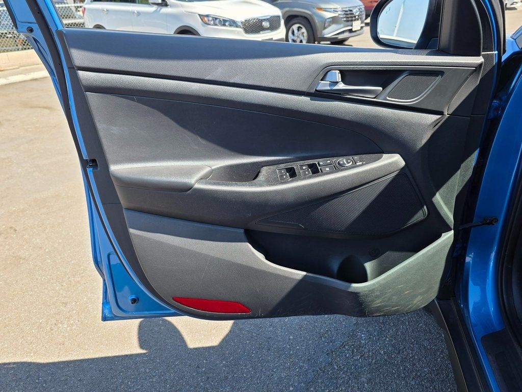 2017 Hyundai Tucson Night FWD - 22923143 - 21