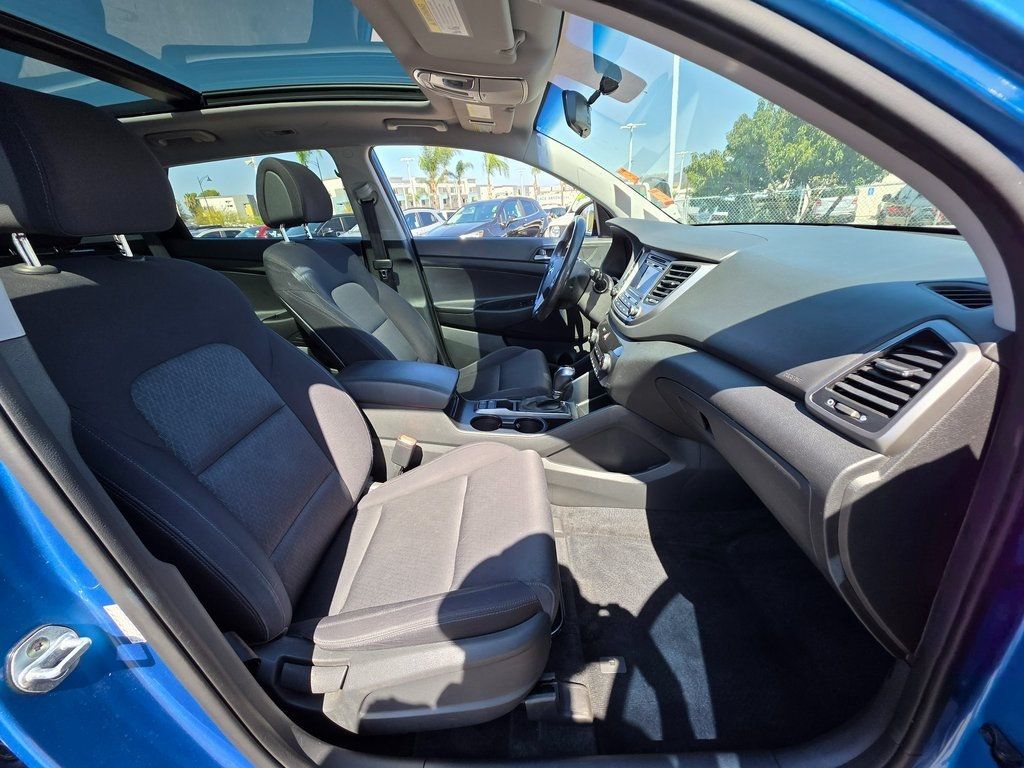 2017 Hyundai Tucson Night FWD - 22923143 - 8