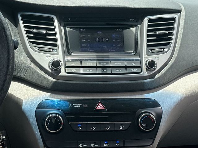 2017 Hyundai Tucson SE - 23030819 - 15