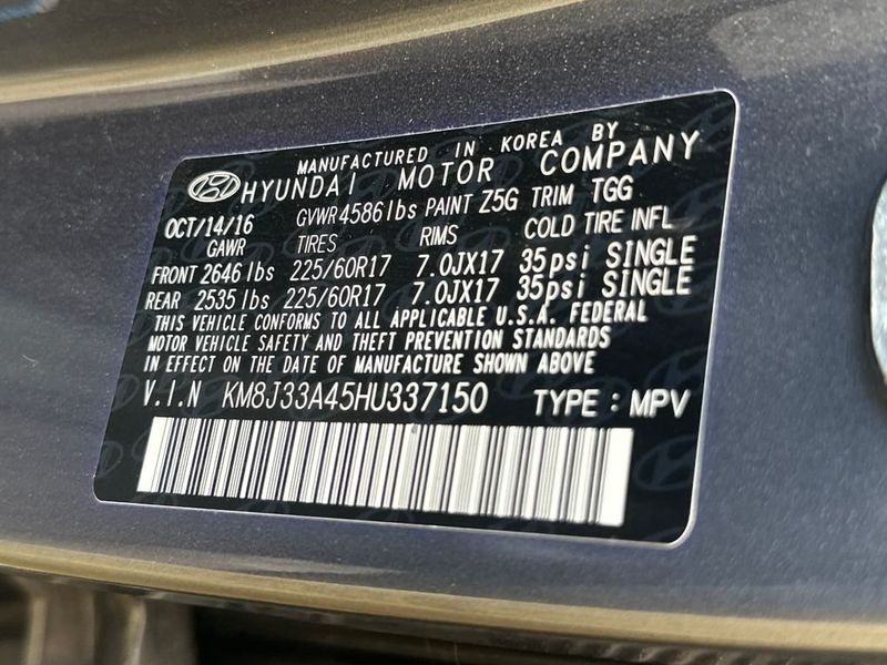 2017 Hyundai Tucson SE - 23030819 - 21