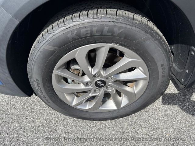 2017 Hyundai Tucson SE - 23012664 - 10