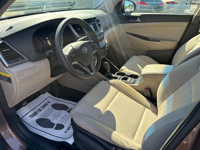 2017 Hyundai Tucson SE - 23026871 - 10